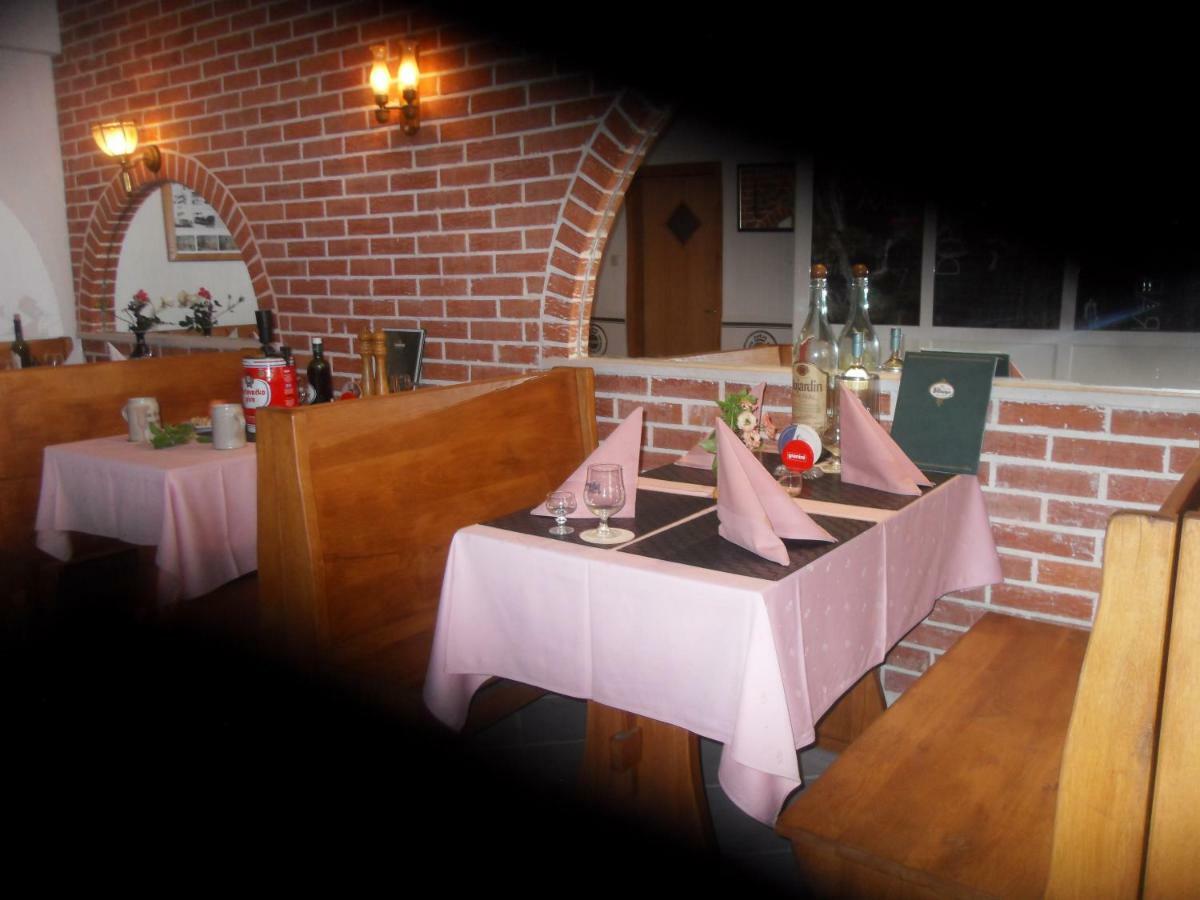 Pension Maestral Млини Экстерьер фото